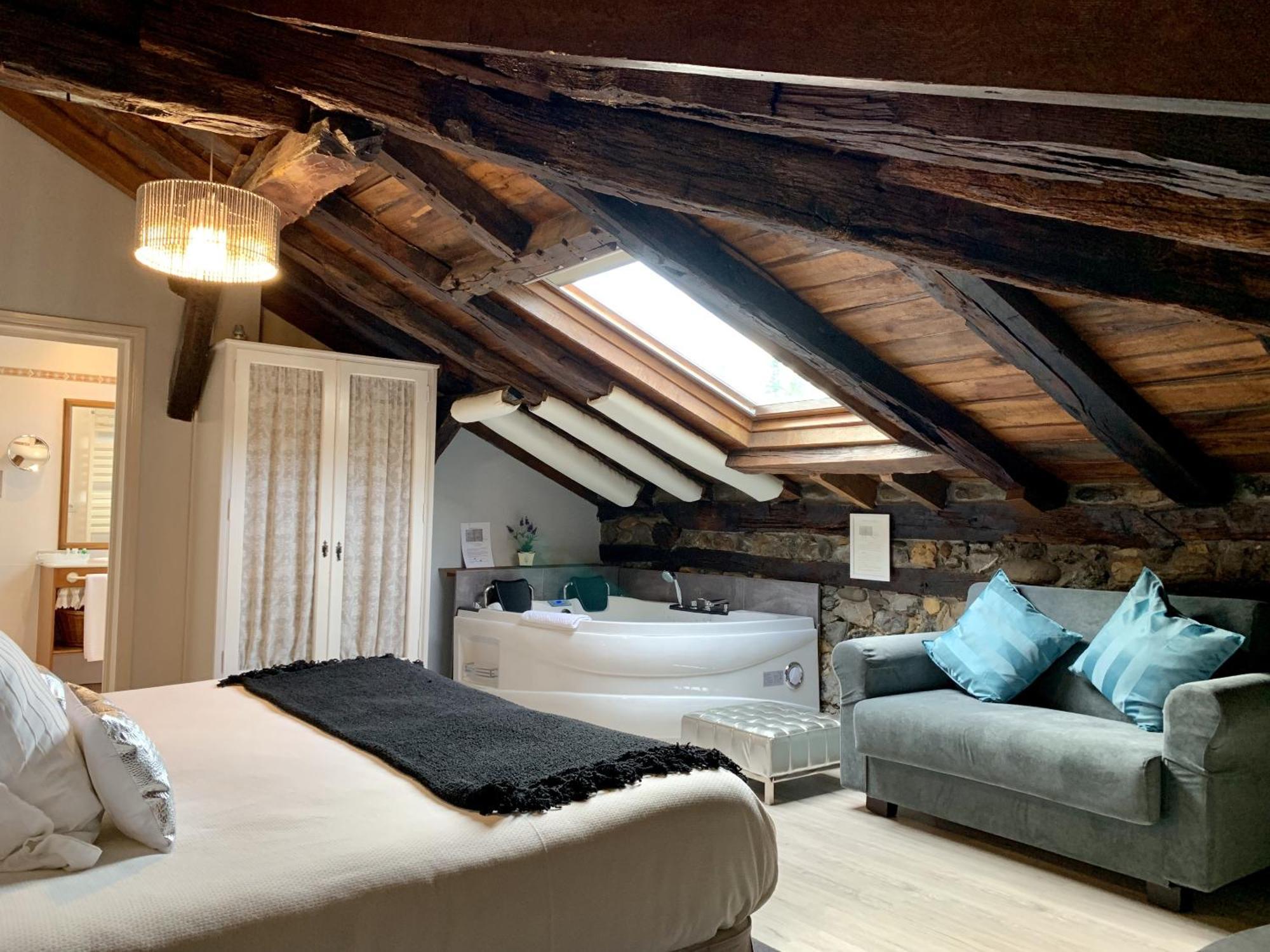 Akla Hotel Palacio Torre De Ruesga Calseca Dış mekan fotoğraf